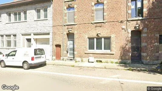 Gewerbeflächen zum Kauf i Rochefort – Foto von Google Street View