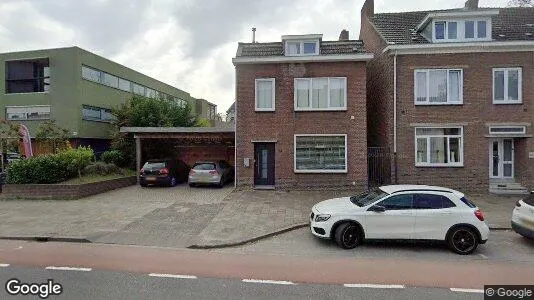 Bedrijfsruimtes te koop i Heerlen - Foto uit Google Street View