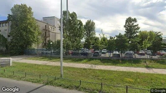 Toimistotilat Vuokrattavana i Varsova Targówek - Kuva Google Street Viewstä