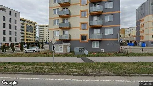Bedrijfsruimtes te koop i Poprad - Foto uit Google Street View