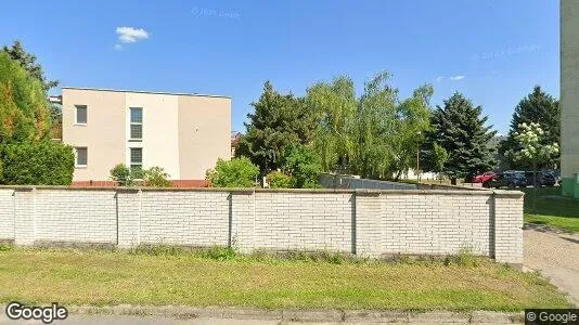 Nieruchomości komercyjne Do wynajęcia i Trnava - Zdjęcie z Google Street View