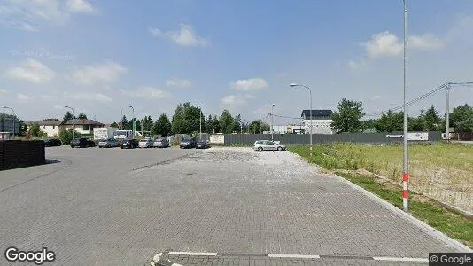 Bedrijfsruimtes te huur i Location is not specified - Foto uit Google Street View