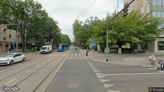 Espacios de oficina En venta i Location is not specified - Foto de Google Street View