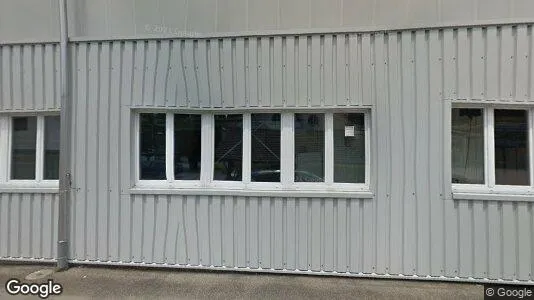 Büros zur Miete i Hinwil – Foto von Google Street View
