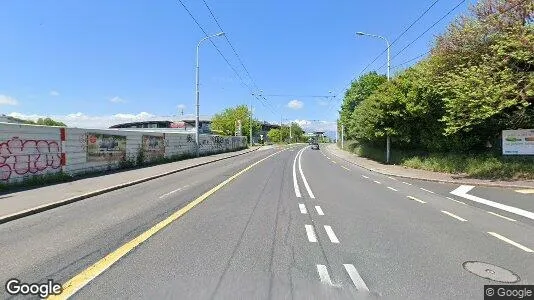 Commercial properties for rent i Geneva Cité - Photo from Google Street View