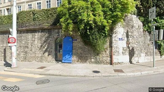 Commercial properties for rent i Geneva Cité - Photo from Google Street View