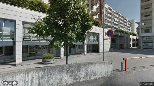 Commercial properties for rent i Saane - Photo from Google Street View