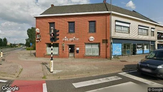 Nieruchomości komercyjne Na sprzedaż i Maaseik - Zdjęcie z Google Street View