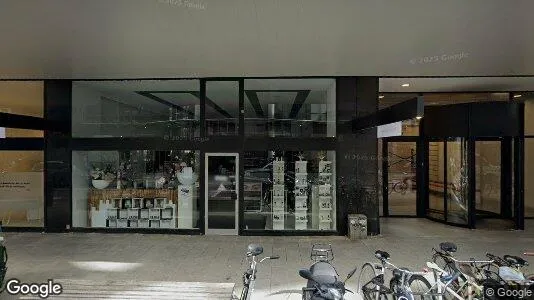 Commercial properties for rent i Rotterdam Centrum - Photo from Google Street View