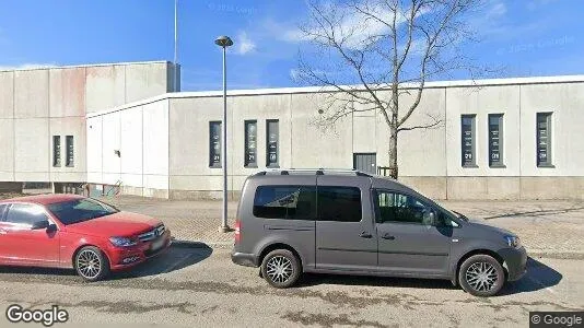 Commercial properties for rent i Vantaa - Photo from Google Street View
