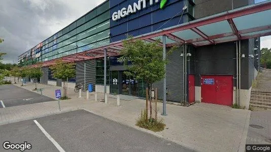 Liikekiinteistöt Vuokrattavana i Espoo - Kuva Google Street Viewstä