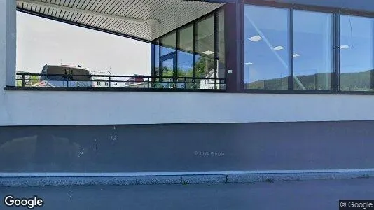 Nieruchomości komercyjne Do wynajęcia i Gran - Zdjęcie z Google Street View