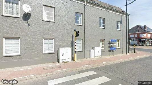 Nieruchomości komercyjne Na sprzedaż i Tremelo - Zdjęcie z Google Street View