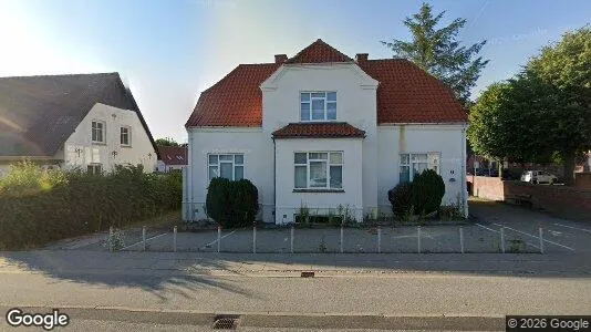 Nieruchomości komercyjne Na sprzedaż i Sindal - Zdjęcie z Google Street View