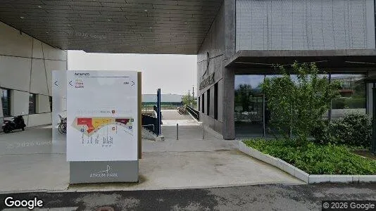 Espacios de oficina En alquiler i Meyrin - Foto de Google Street View