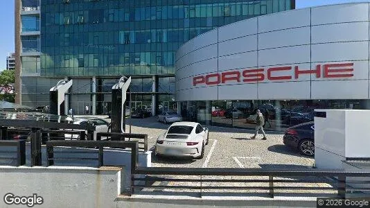 Lokale biurowe Do wynajęcia i Sofia Iskar - Zdjęcie z Google Street View