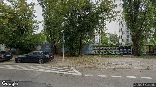 Toimistotilat Vuokrattavana i Varsova Wola - Kuva Google Street Viewstä