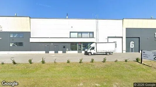 Nieruchomości komercyjne Do wynajęcia i Rae - Zdjęcie z Google Street View