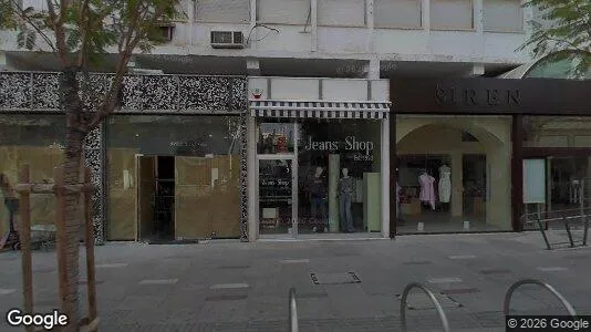 Nieruchomości komercyjne Na sprzedaż i Nikozja Lefkosia - Zdjęcie z Google Street View