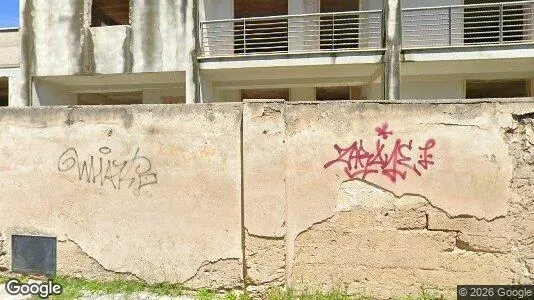 Lokale biurowe Do wynajęcia i Bari - Zdjęcie z Google Street View