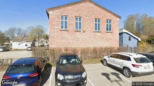 Bedrijfsruimtes te koop i Askim - Foto uit Google Street View