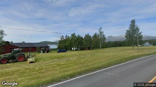 Bedrijfsruimtes te koop i Fauske - Foto uit Google Street View