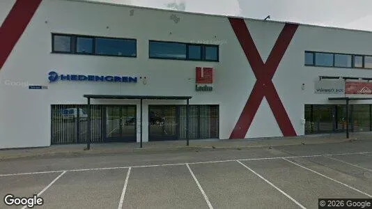 Gewerbeflächen zur Miete i Rae – Foto von Google Street View