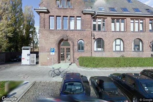 Office spaces for rent i Hamburg Altona - Photo from Google Street View
