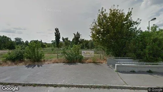 Coworking spaces for rent i Budapest Újbuda - Photo from Google Street View