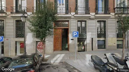 Coworking spaces zur Miete i Madrid Centro – Foto von Google Street View