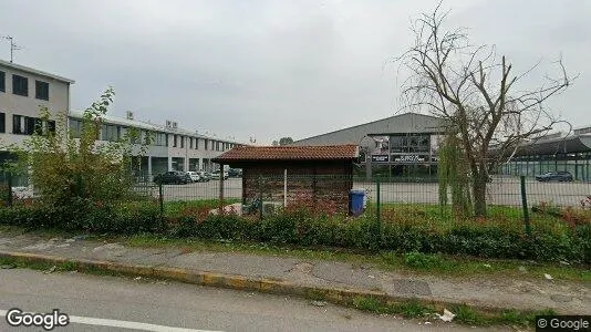 Warehouses for rent i Cassina de' Pecchi - Photo from Google Street View