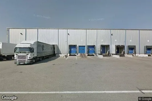 Kantorruimte te huur i Location is not specified - Foto uit Google Street View