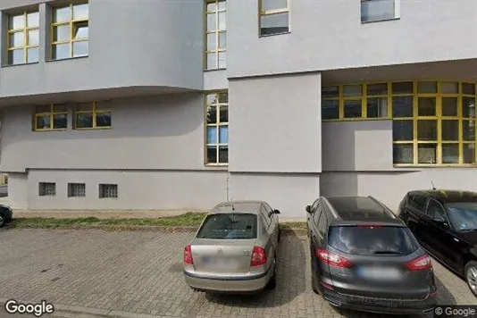 Kantorruimte te huur i Location is not specified - Foto uit Google Street View