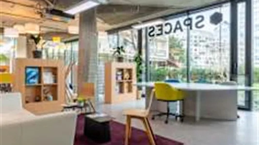 Office spaces for rent in Boulogne-Billancourt - photo 2