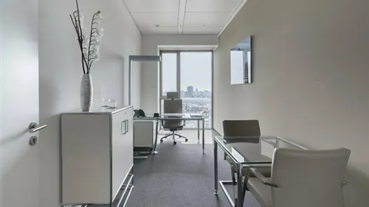Office spaces for rent in Frankfurt Innenstadt II - photo 1