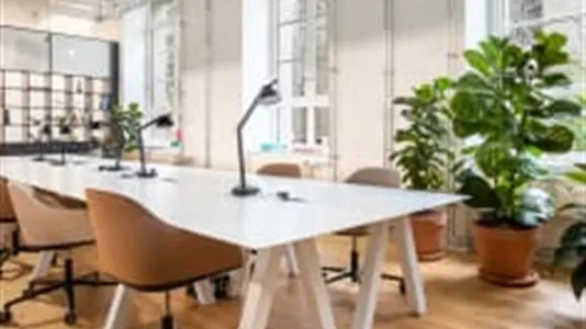 Office spaces for rent in Lyon - photo 2