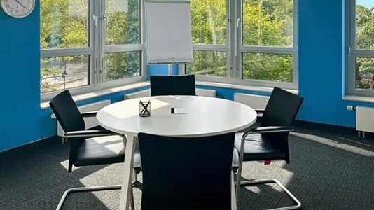 Office spaces for rent in Essen - photo 3