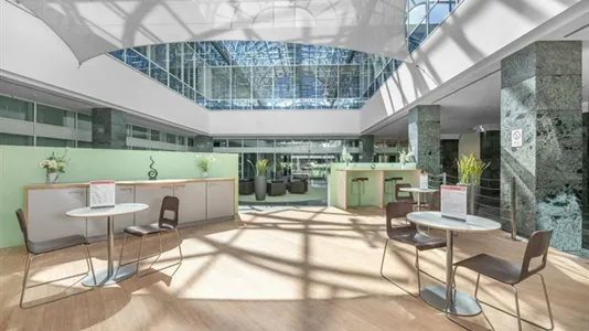 Office spaces for rent in Dusseldorf - photo 3