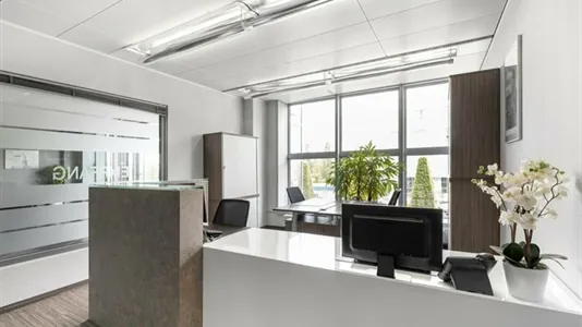 Office spaces for rent in Freising - photo 2