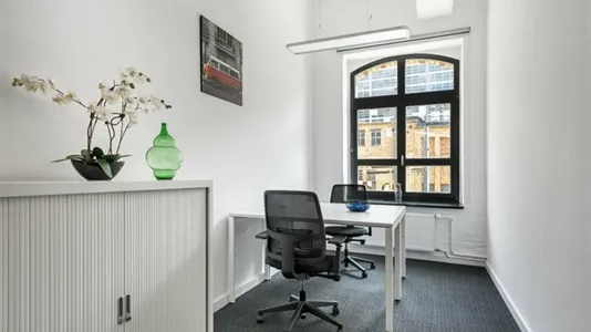 Office spaces for rent in Berlin Neukölln - photo 2