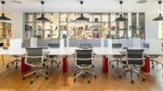 Office spaces for rent in Dijon - photo 2