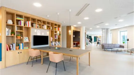 Office spaces for rent in Nanterre - photo 3