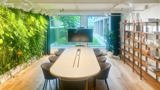 Office spaces for rent in Roermond - photo 3
