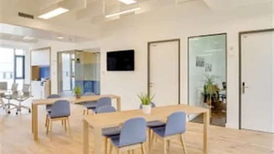 Office spaces for rent in Nancy - photo 3