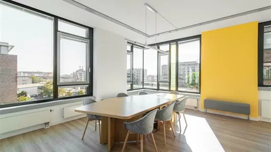 Office spaces for rent in Frankfurt Bornheim/Ostend - photo 2