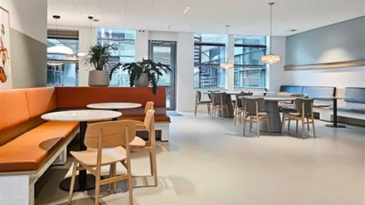 Office spaces for rent in Amersfoort - photo 2