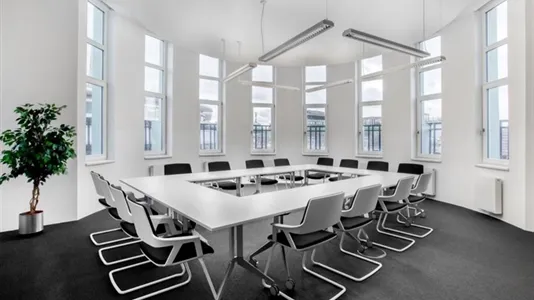 Office spaces for rent in Augsburg - photo 2