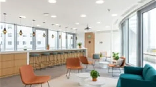 Office spaces for rent in Aix-en-Provence - photo 2