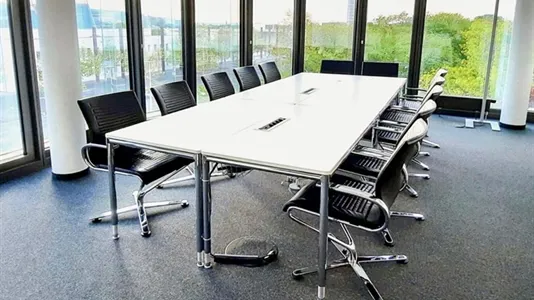 Office spaces for rent in Bonn - photo 4