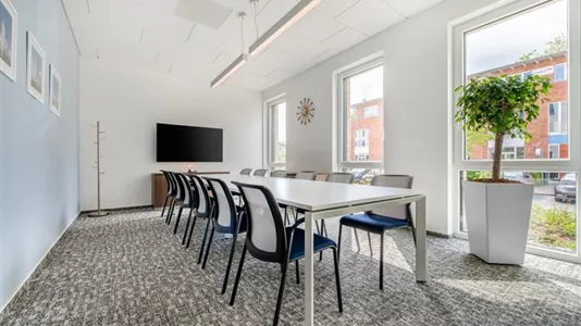 Office spaces for rent in Oldenburg - photo 4